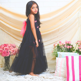 Net Woven Sleeveless Small Bow Stitched on Black Gown