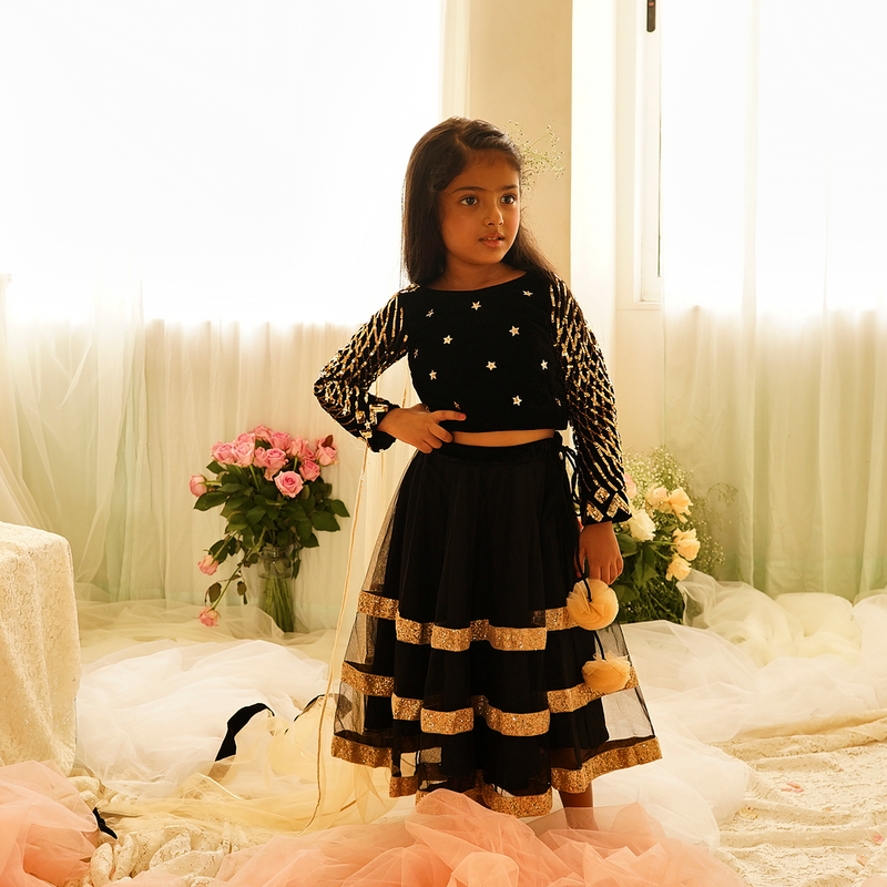 BLACK VELVET CHOLI