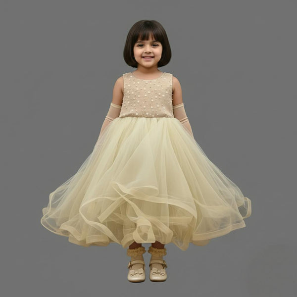 SLEEVELESS GOWN WITH FRONT PEARL & MINI FLOWER DETAIL FEATURING A STYLISH ZIP CLOSURE