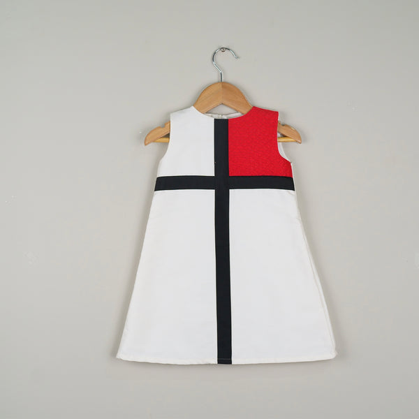 DRESS WITH COLOUR BLOCK